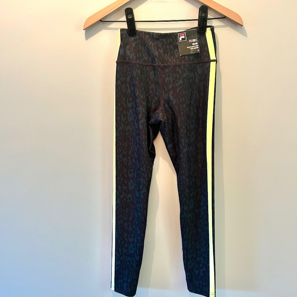 NWT Brand New Fila Sport High Rise 7/8 Ankle Leggings